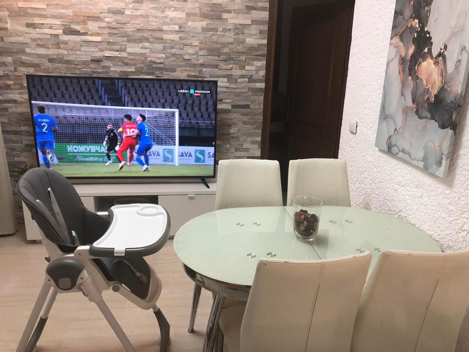 Apartman Perea Peraía Exteriör bild