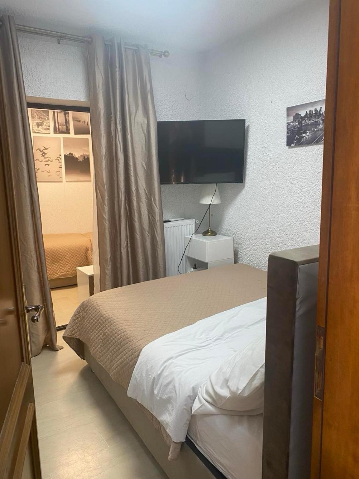 Apartman Perea Peraía Exteriör bild